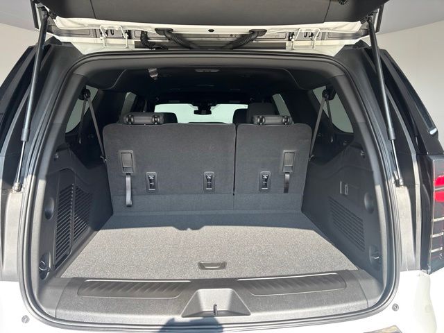 New 2026 Chevrolet Suburban SUV