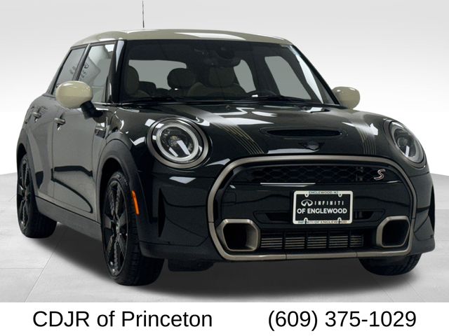 2023 MINI Cooper S 4-Door Hatchback FWD