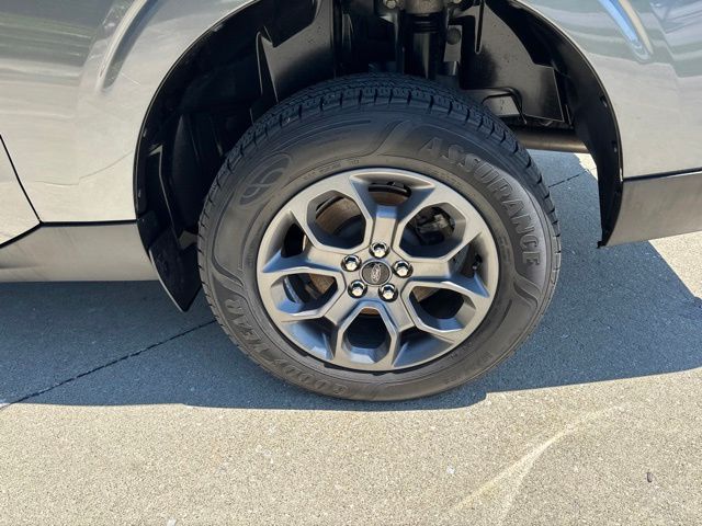 Certified Used 2023 Gray Ford XLT image 12
