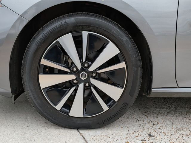 2022 Nissan Altima 2.5 SV Gray at Texan Dodge Chrysler Jeep Ram