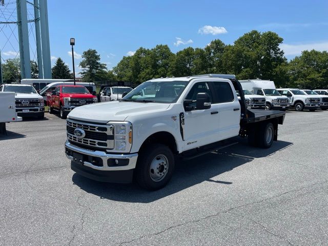 2025 Ford F-350 Super Duty XL