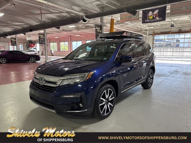 Gray (Steel Sapphire Metallic) 2019 Honda Pilot Elite AWD SUV / Crossover All-Wheel Drive 9-Speed Automatic