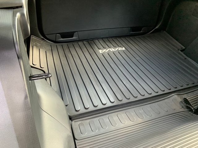 Used 2021 Toyota RAV4 SUV