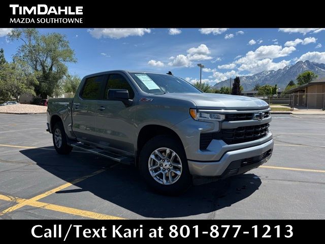 Sterling Gray Metallic 2023 Chevrolet Silverado 1500 Pickup Truck Four-Wheel Drive Automatic