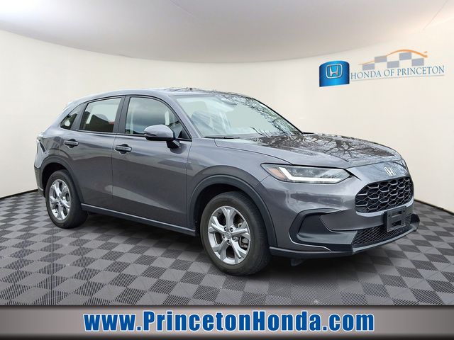 Gray 2024 Honda HR-V LX AWD SUV / Crossover All-Wheel Drive Continuously Variable Transmission