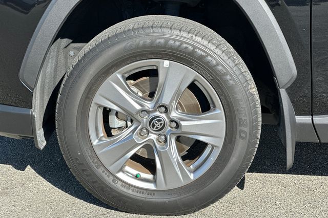Certified Used 2024 Black Toyota XLE image 34