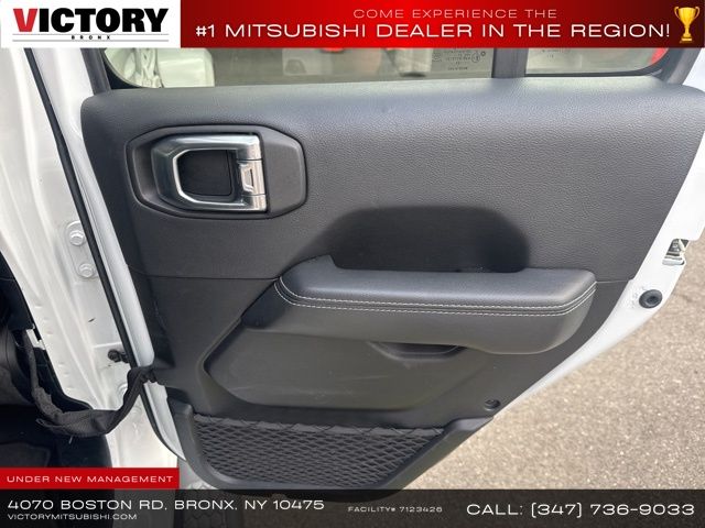 2023 Jeep Wrangler Sahara 4xe photo