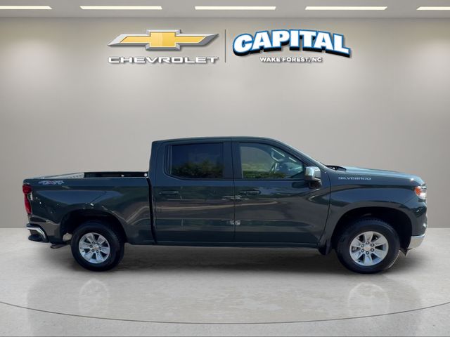 Used 2025 Gray Chevrolet LT image 6