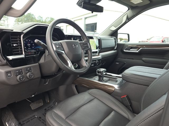 2025 Chevrolet Silverado 1500 LT Trail Boss:45808A