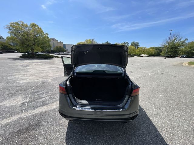 Used 2020 Gray Nissan 2.5 SR image 25