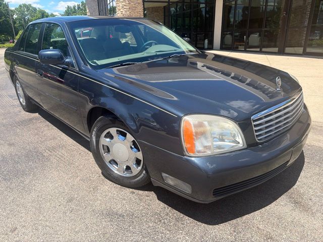 2000 Cadillac DeVille -'s photo