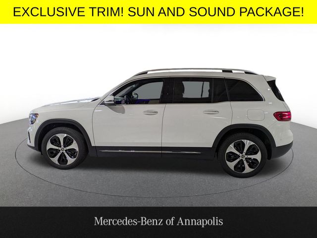 Polar White 2026 Mercedes-Benz GLB 250 4MATIC SUV / Crossover All-Wheel Drive 8-Speed Dual Clutch