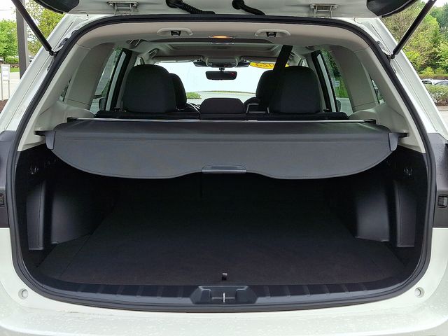 2023 Subaru Forester Premium White at South Hills Kia