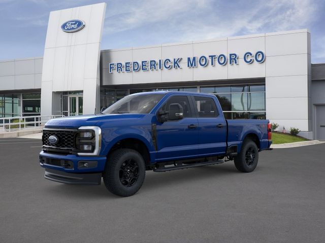 ARGON BLU MET 2026 Ford F-250 Super Duty XL Crew Cab 4WD Pickup Truck Four-Wheel Drive Automatic
