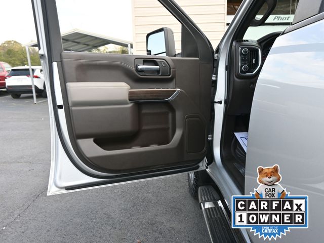 2022 Chevrolet Silverado 2500HD LT photo