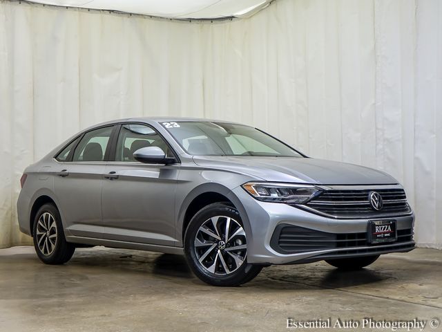 Silver Metallic 2023 Volkswagen Jetta Sedan Front-Wheel Drive 8-Speed Automatic