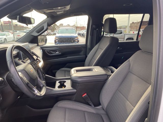 2021 Chevrolet Suburban LS photo