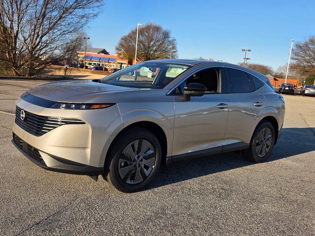 New 2026 Gold Nissan SL image 3