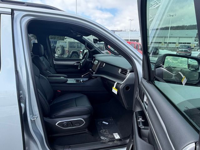 new 2026 Jeep Grand Wagoneer car, priced at $70,539