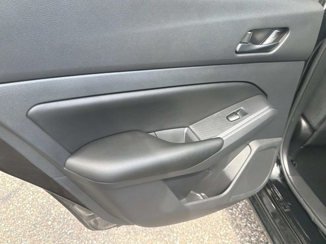 Used 2025 Nissan Altima Sedan
