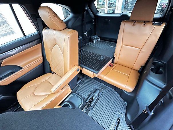 new 2026 Toyota Highlander Hybrid car