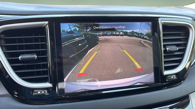 Used 2024 Silver Chrysler Touring L image 26