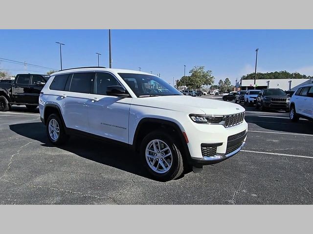 2026 Jeep Grand Cherokee L Laredo 4x2