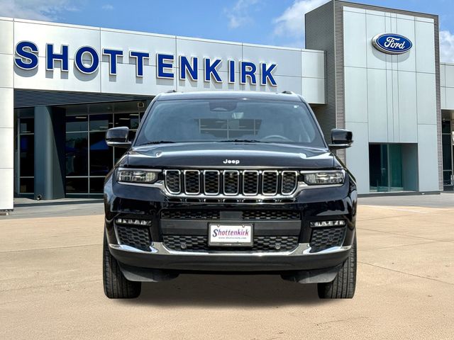 Used 2024 Black Jeep Limited image 2