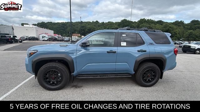 2026 Toyota 4Runner i-FORCE MAX Hybrid TRD Off Road Premium - Image 2