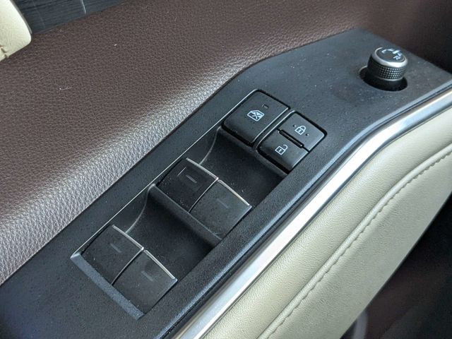 Used 2020 Toyota Highlander SUV