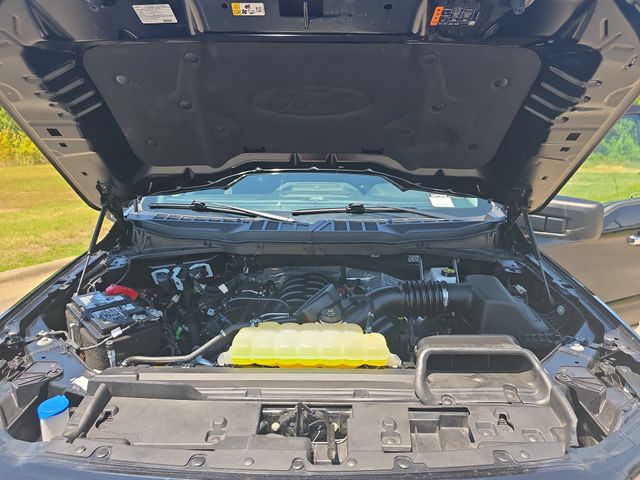 Used 2025 Agate Black Metallic Ford XLT image 29