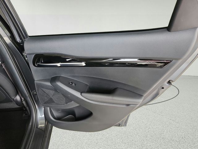Used 2024 Kia Seltos SUV
