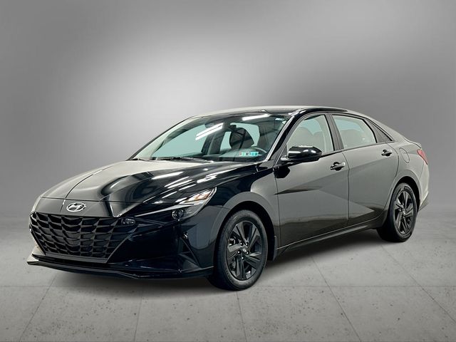 2023 Hyundai Elantra SEL - 0