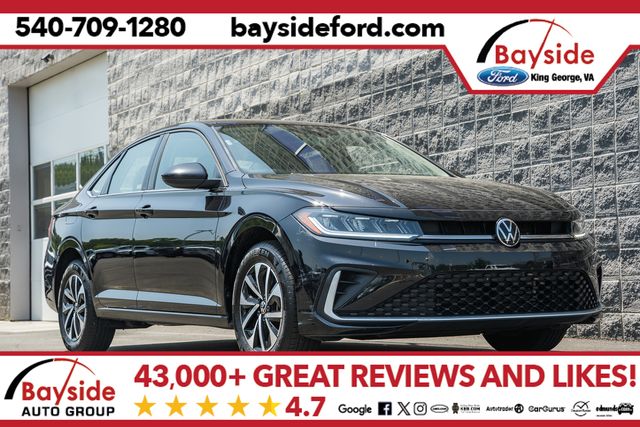 Deep Black Pearl 2025 Volkswagen Jetta Sedan Front-Wheel Drive 8-Speed Automatic