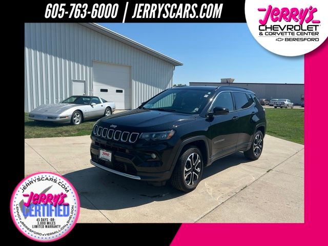 Diamond Black Crystal Pearlcoat 2023 Jeep Compass SUV / Crossover Four-Wheel Drive 8-Speed Automatic