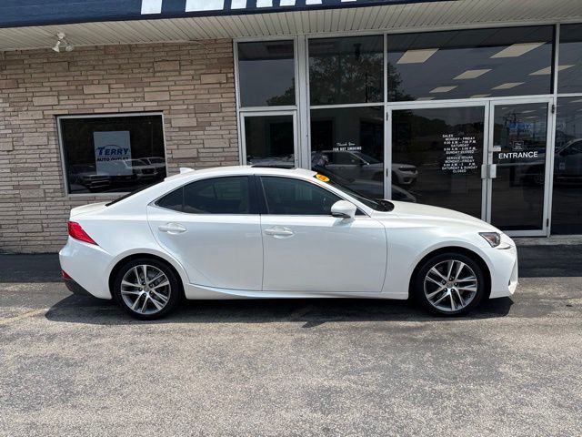 2020 Lexus IS 300