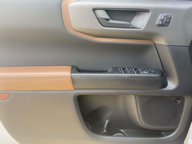 New 2026 White Ford Outer Banks image 11