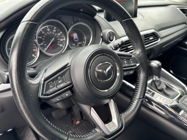 Used 2018 Black Mazda Touring image 19