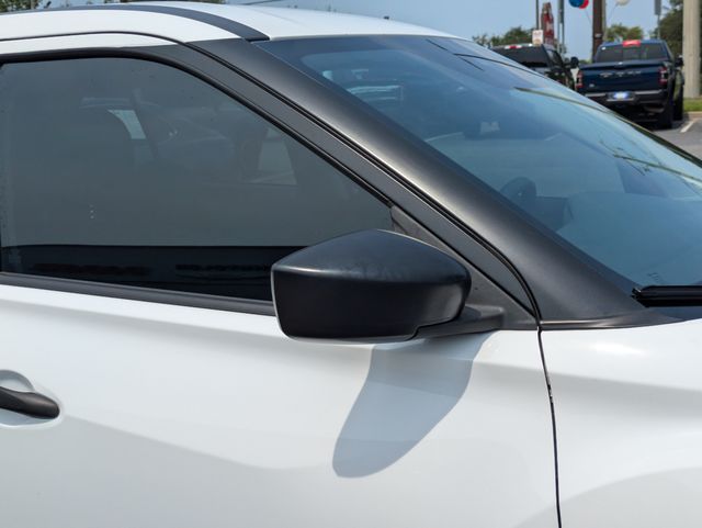 2024 Nissan Kicks S Xtronic CVT