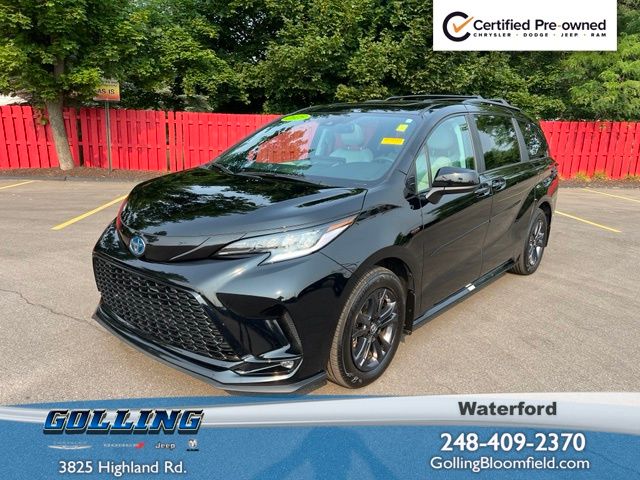 Midnight Black Metallic 2025 Toyota Sienna Minivan All-Wheel Drive Continuously Variable Transmission