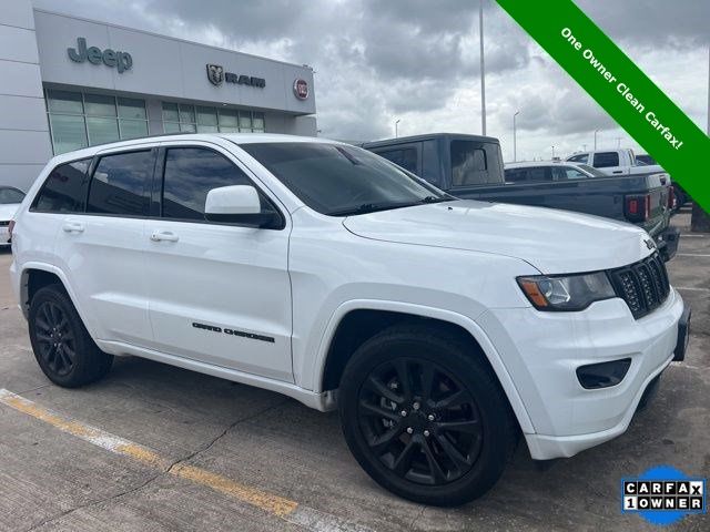 2021 Jeep Grand Cherokee Laredo X White at Community Kia