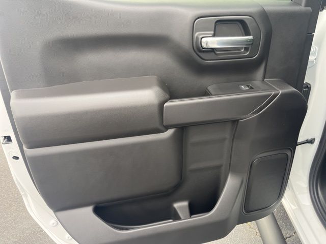 2026 Chevrolet Silverado 1500 Custom:45220