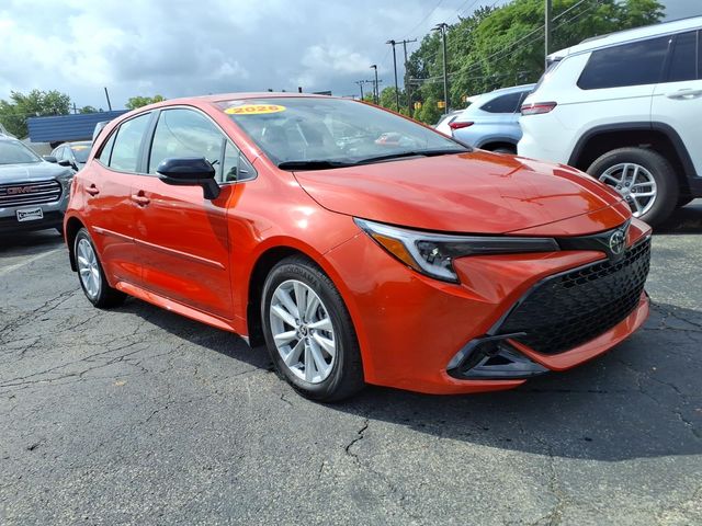 2026 Toyota Corolla Hatchback SE FWD   