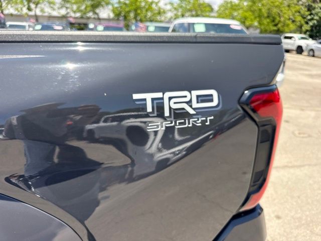 2025 Toyota Tacoma TRD Sport - Photo 32
