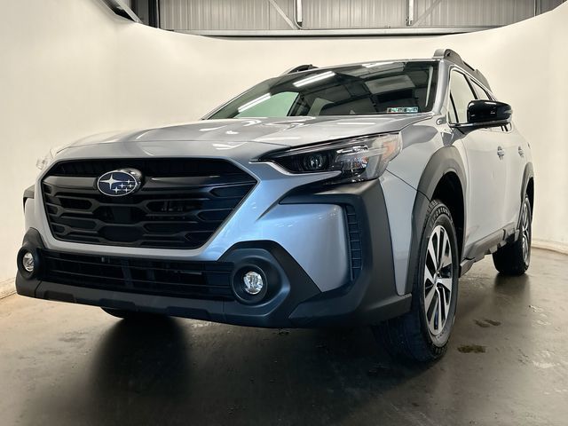 2024 Subaru Outback Premium Silver at Honda North