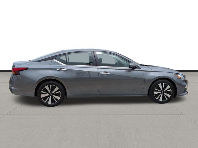 2022 Nissan Altima 2.5 SV Gray at Texan Dodge Chrysler Jeep Ram
