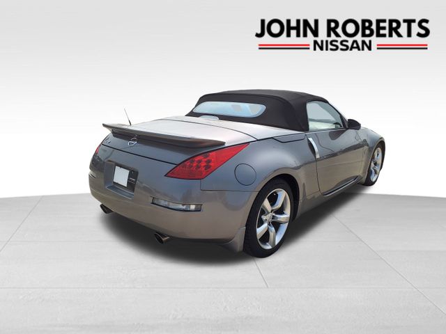 2009 Nissan 350Z Touring 14