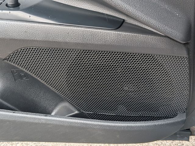 2020 Toyota Camry - Image 17
