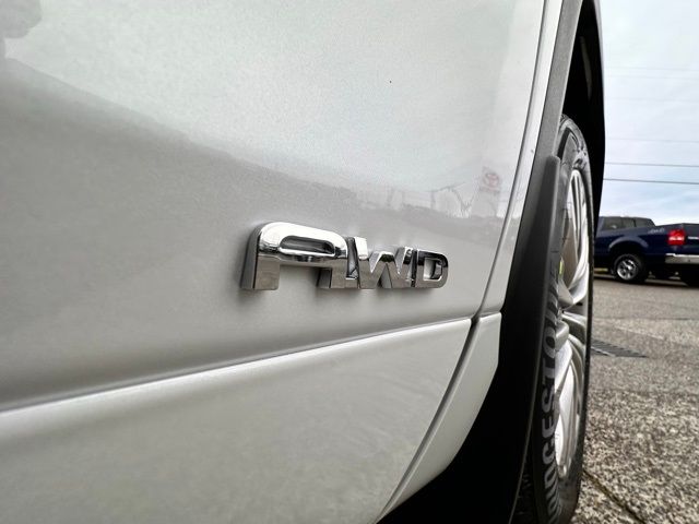 new 2026 Toyota Highlander Hybrid car