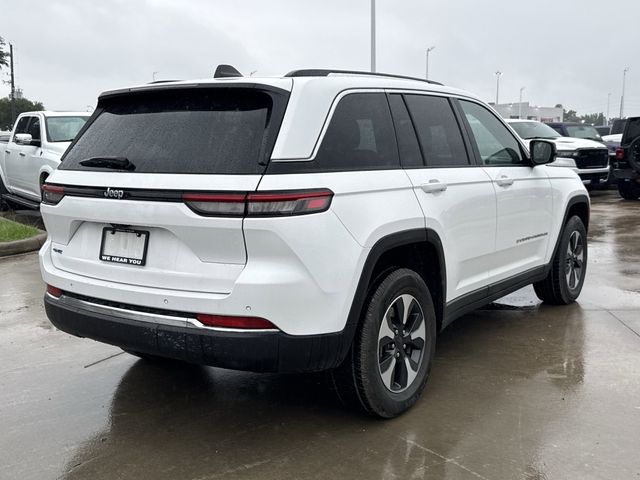 2024 Jeep Grand Cherokee 4xe White/off-white at River Oaks CDJR